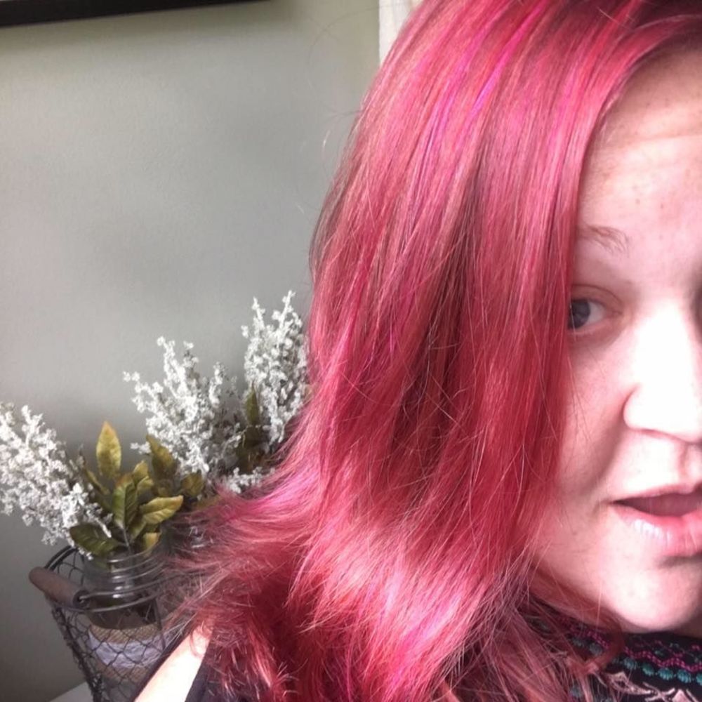 Meet your Posher, Julia